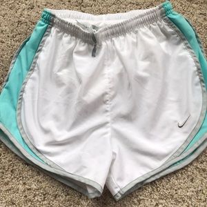 Nike Dri-Fit shorts 🏃‍♀️ Never worn!